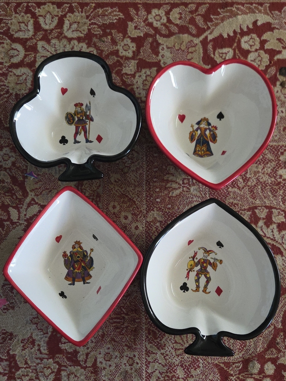 King of Hearts Snack Bowls Heart Set of 4